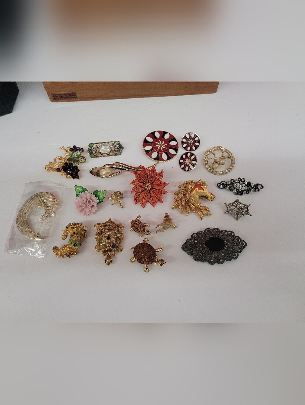 Jewelry Lot 20 Pieces. Some Marked